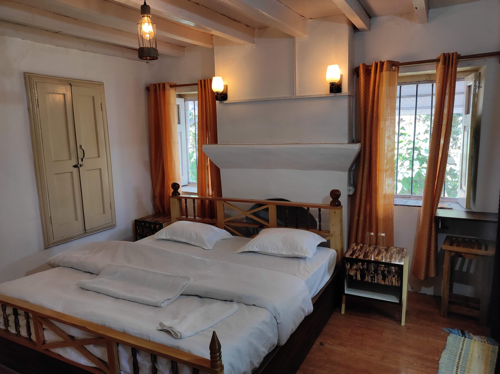 Ensuite Room (Per Person)